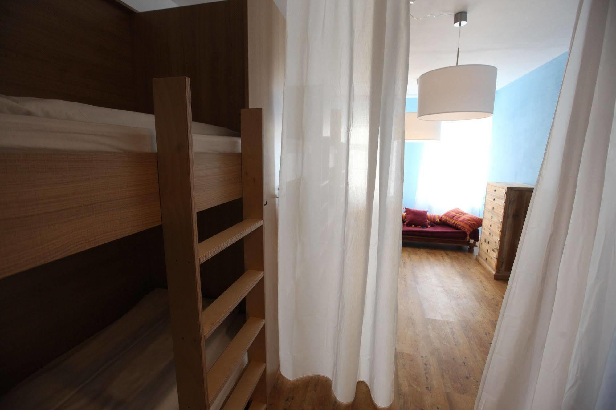 Hostel Old Kings Design